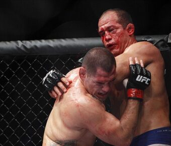 UFC 166: Кейн Веласкес против Джуниора Дос Сантоса (видео)