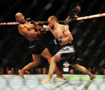 UFC 174: Деметриус Джонсон против Али Багаутинова (видео HD)